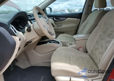 2015 Nissan Rogue S z USA, uszkodzony, nr VIN 5N1AT2MK1FC856283